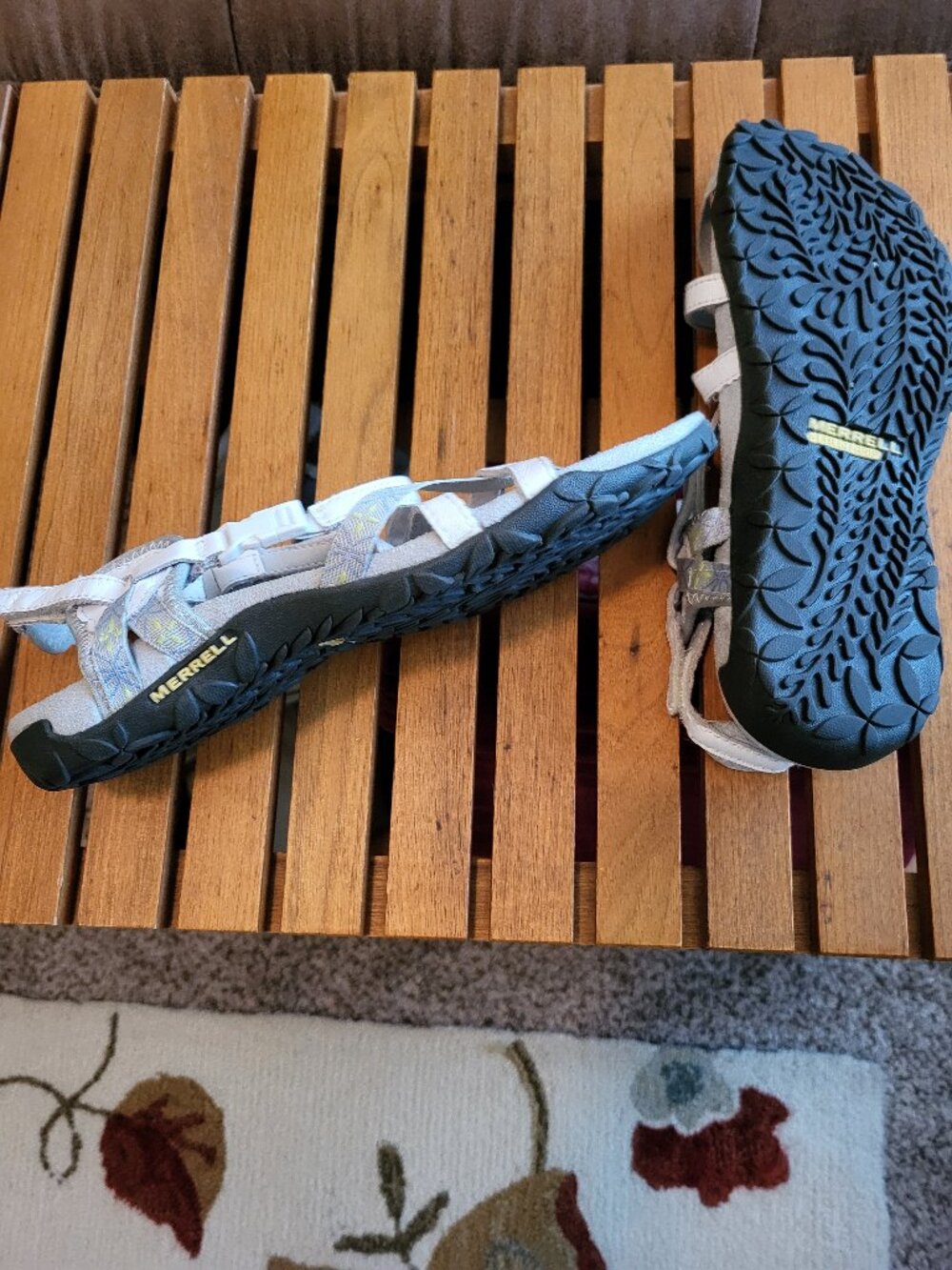 Merrell Sandles